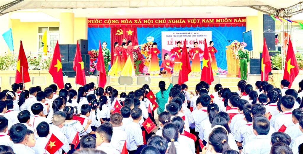 anh tin bai